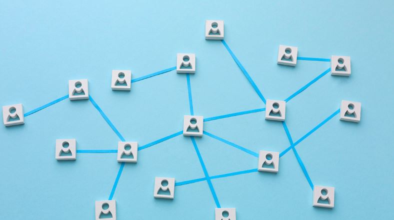 La puissance des connexions : Pourquoi le réseautage est la clé du succès professionnel