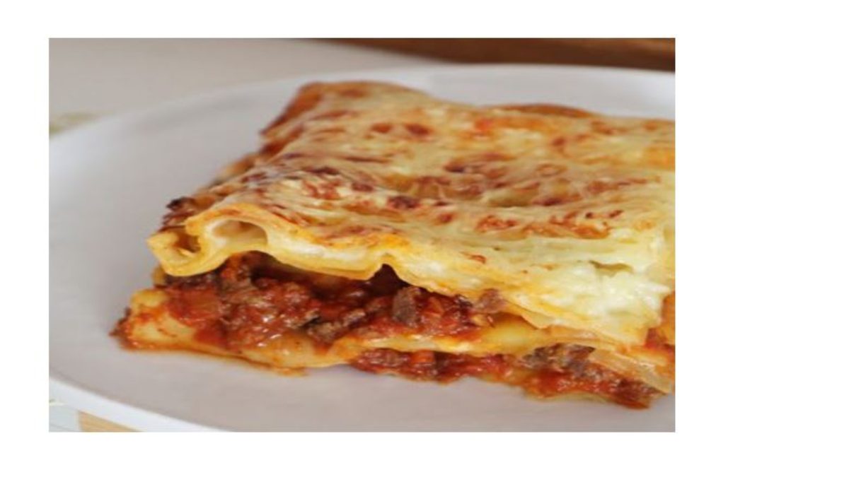 Lasagnes à la mozzarella et sauce bolognaise