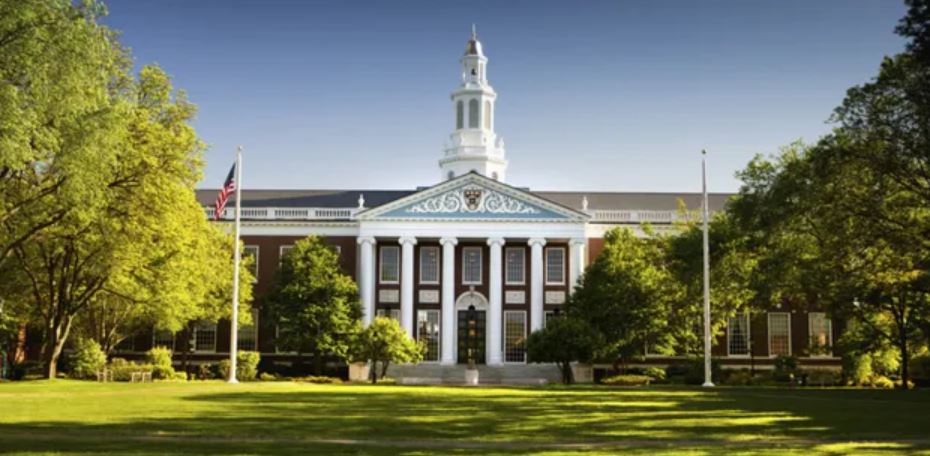 Harvard: Le camp de solidarité avec G-a-z-a est terminé, les étudiants réussissent à conclure un accord avec l’administration