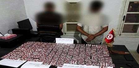 Tunisie – Douz : Arrestation de deux individus et saisie de 2325 comprimés stupéfiants