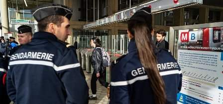 France : Quatre blessés dans une attaque au couteau dans le métro de Lyon… Un marocain arrêté