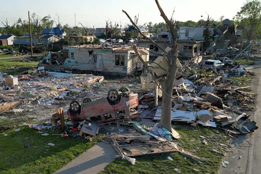 Catastrophe naturelle aux États-Unis : des tornades dévastatrices causent de lourdes pertes