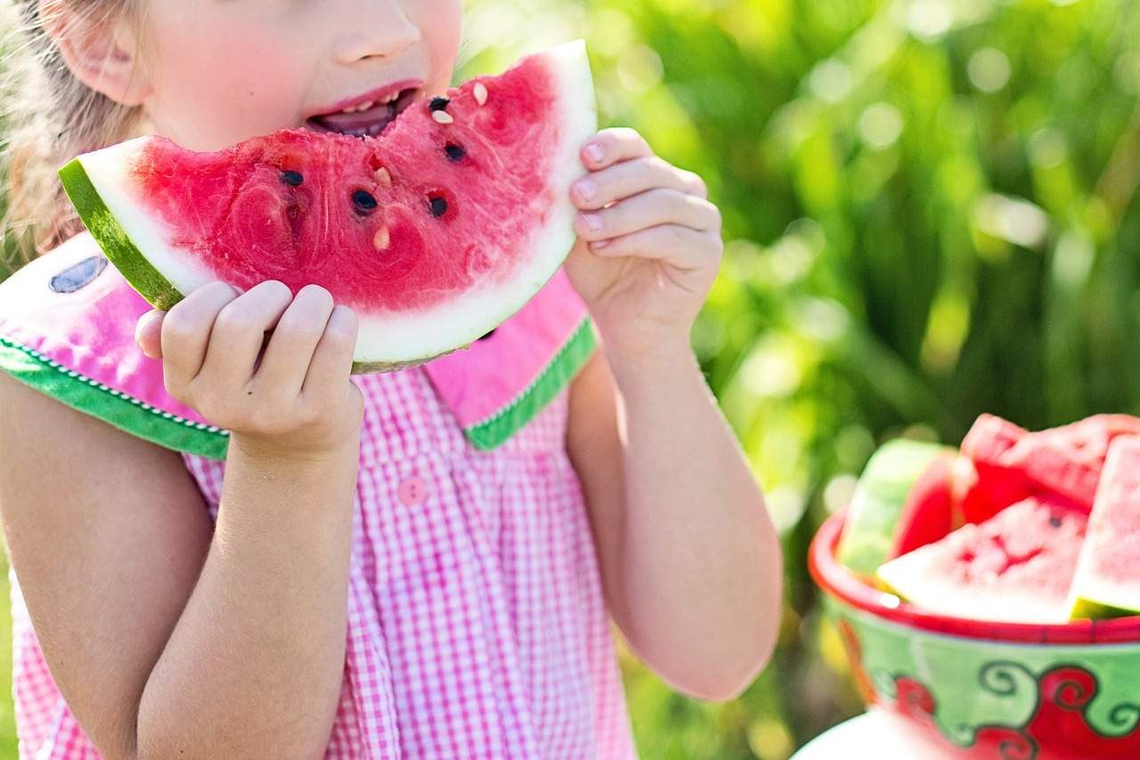 Comment éviter la Gastroentérite et continuer à manger des fruits durant l’été