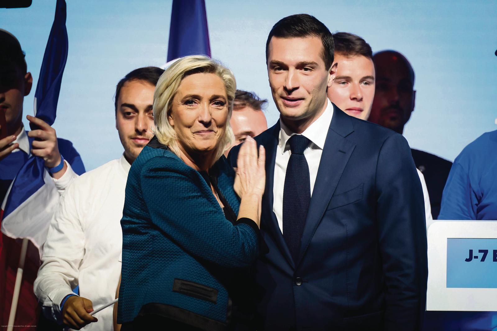 France : Une guerre sans merci, Darmanin va dissoudre un groupe très proche de Le Pen et Bardella