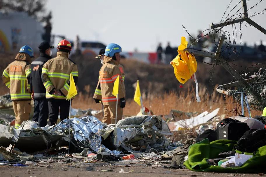 Les images du Crash aérien en Corée du Sud qui a fait plus de 124 morts